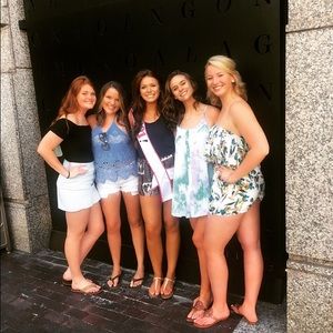 Meet your Posher, Makenzie