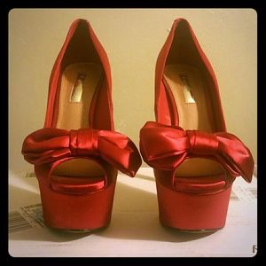 Ladies shoes