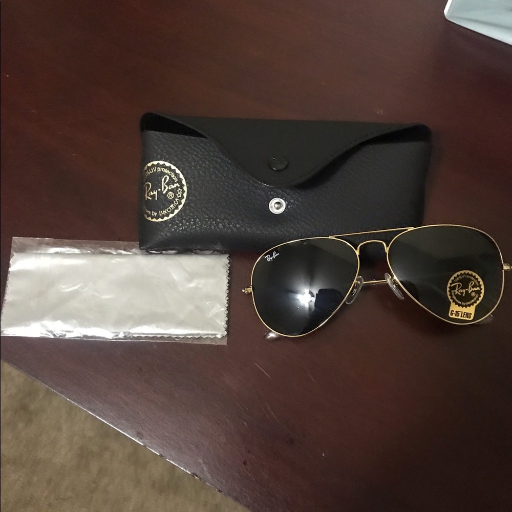 Ray Bans (Aviators) Authentic/Dark green & gold