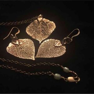 Aspen leaf-Necklace & Earring Set (Dipped in gold)