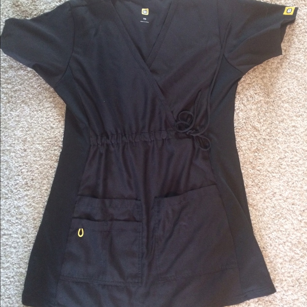 XS wonderwink maternity scrub top