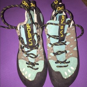 La Sportiva Tarantulace W6 climbing shoes