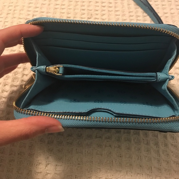 Tory Burch wristlet! - Picture 2 of 4