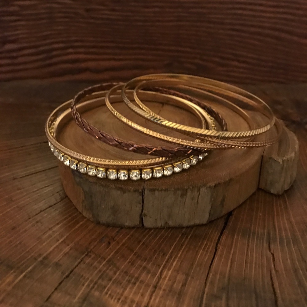 Assorted Bracelets / 6pc