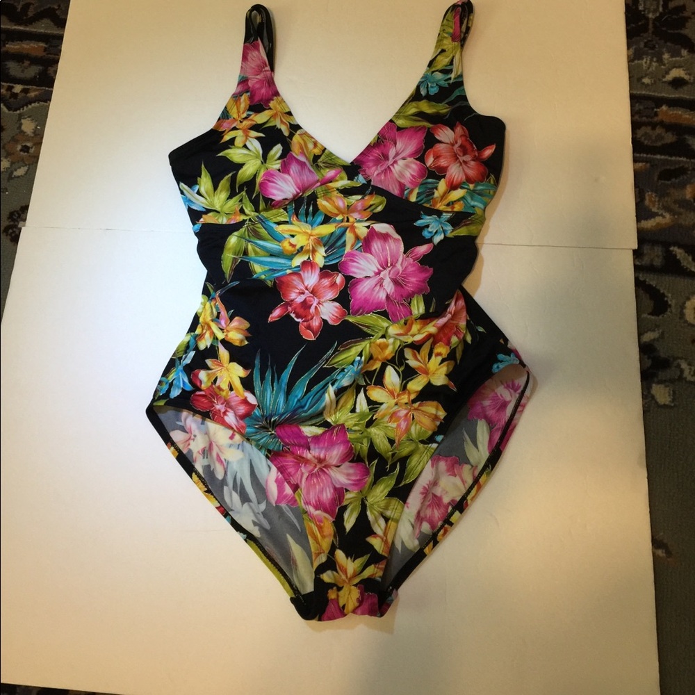 Islander Swimsuit Size 16
