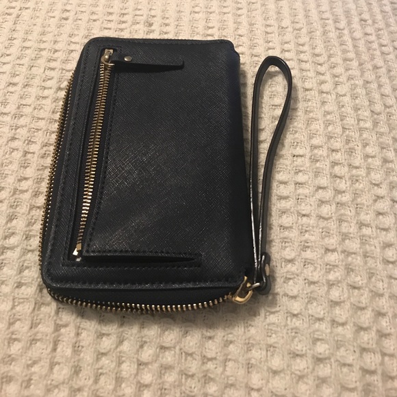 Kate Spade wristlet - Picture 3 of 4