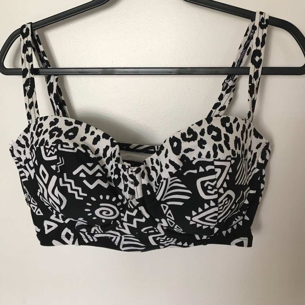 F21+ Abstract Print Bikini Top