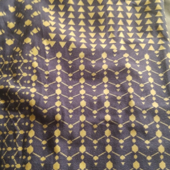 One size Lularoe leggings - Picture 3 of 5