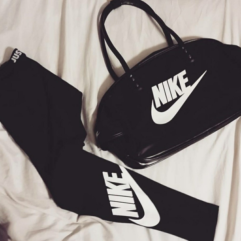 Nike leggings