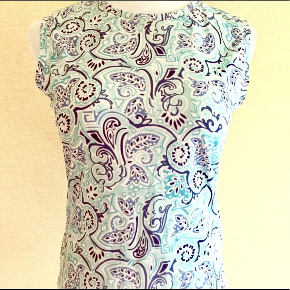 Nicole Miller Sleeveless Top - Medium