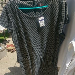 Houndstooth pattern dress