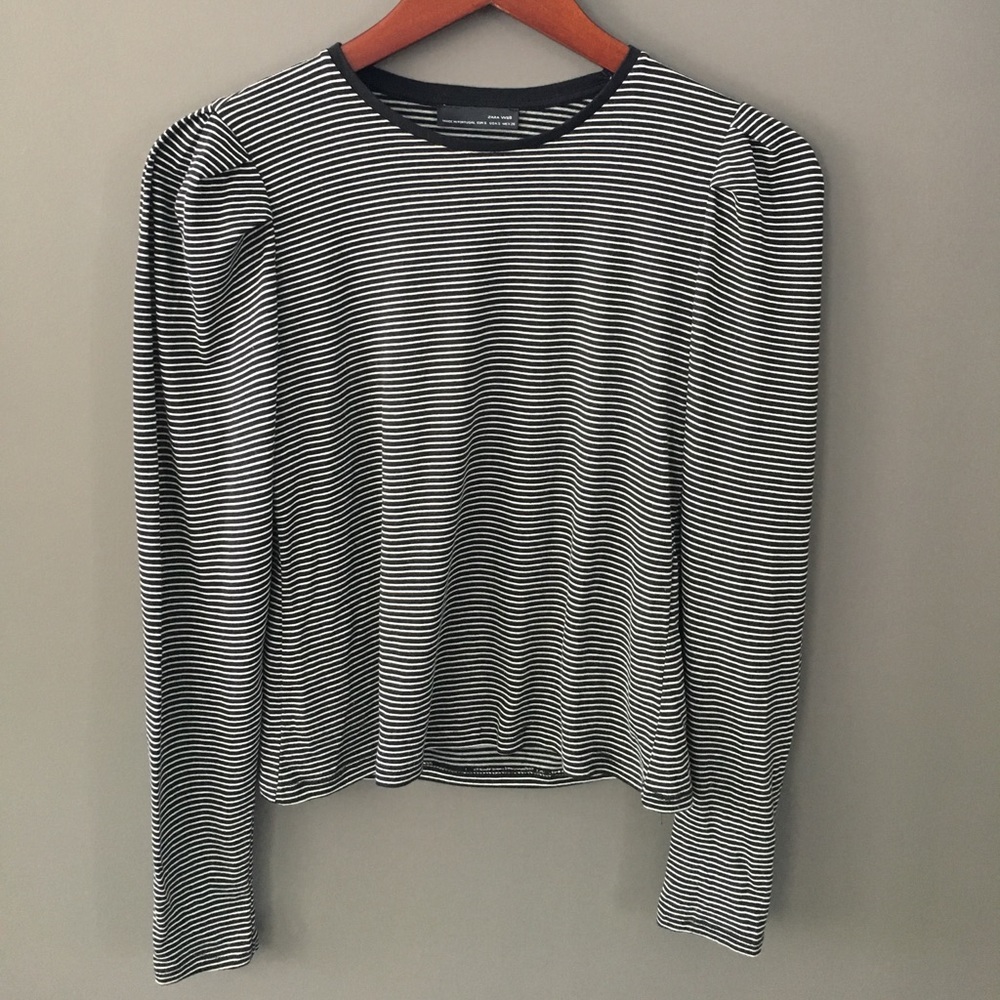 NWOT Zara Black and White Striped Top