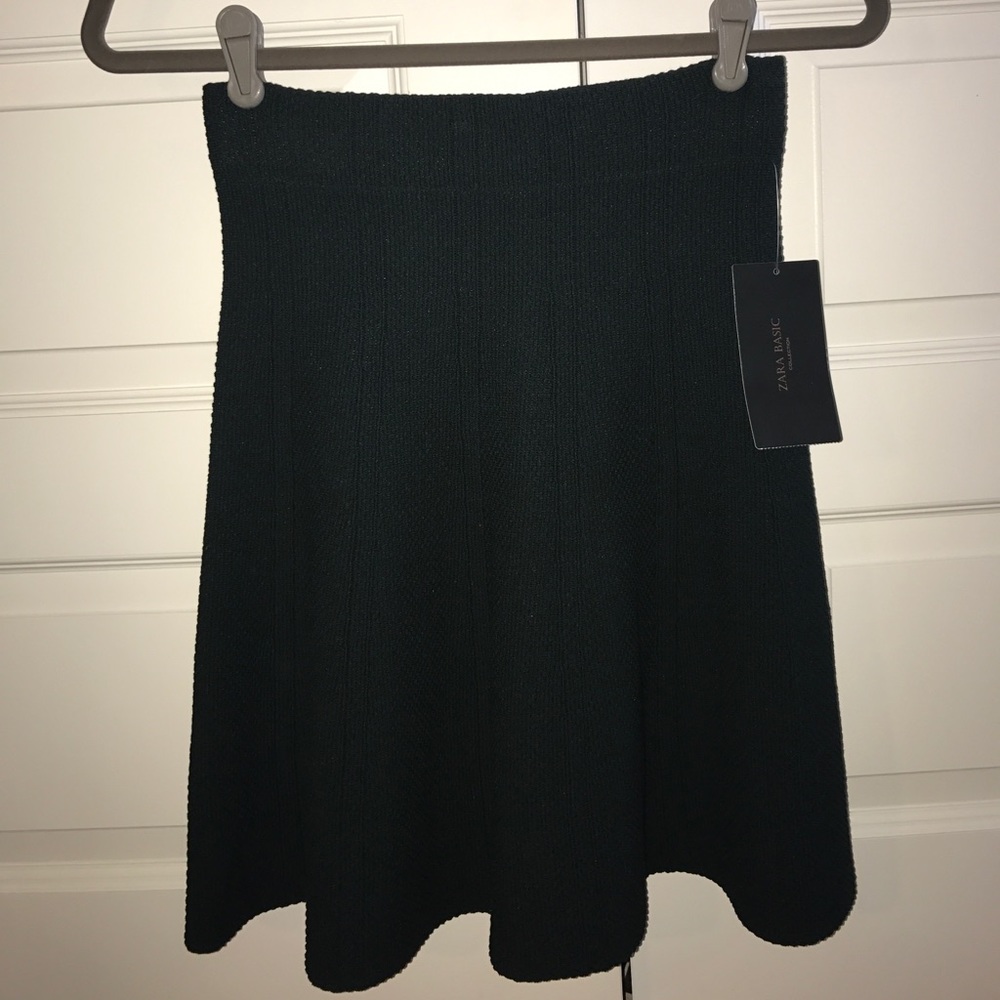 NEW WITH TAGS Zara Basic Knit Skirt