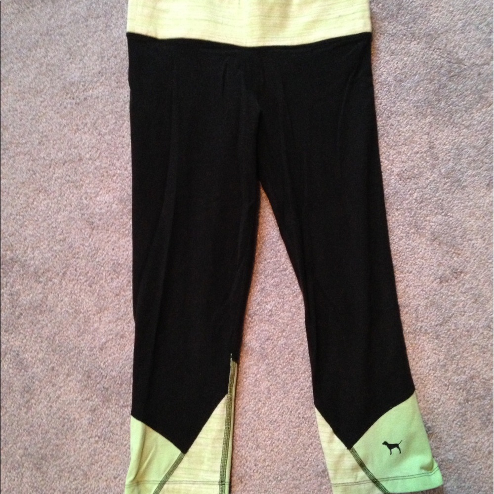 PINK crop yoga pants