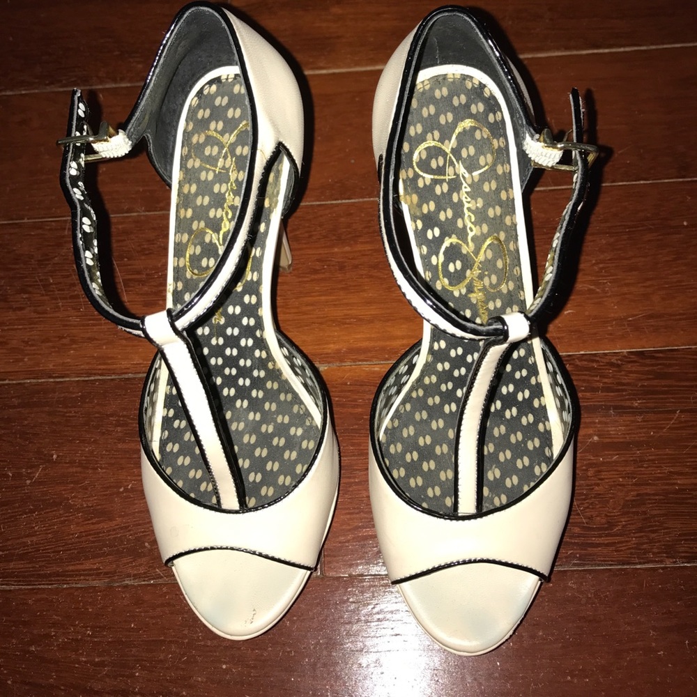 Beautiful Jessica Simpson Heels