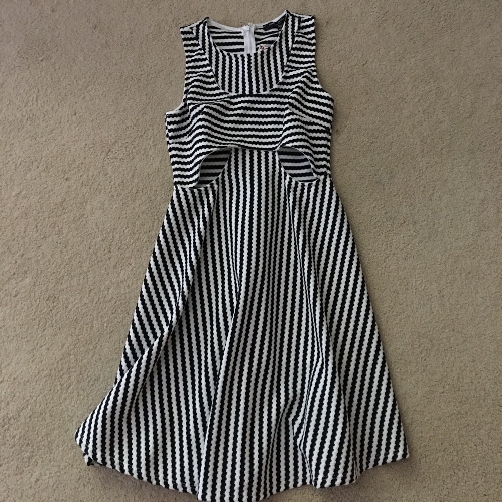 Romeo and Juliet size S dress