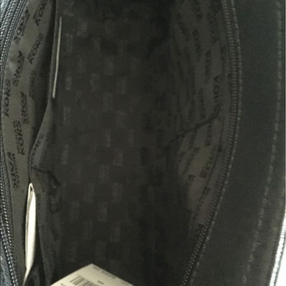 NEED TO SELL QUICKLY. NEW MICHAEL KORS BLACK BAG - Picture 6 of 8