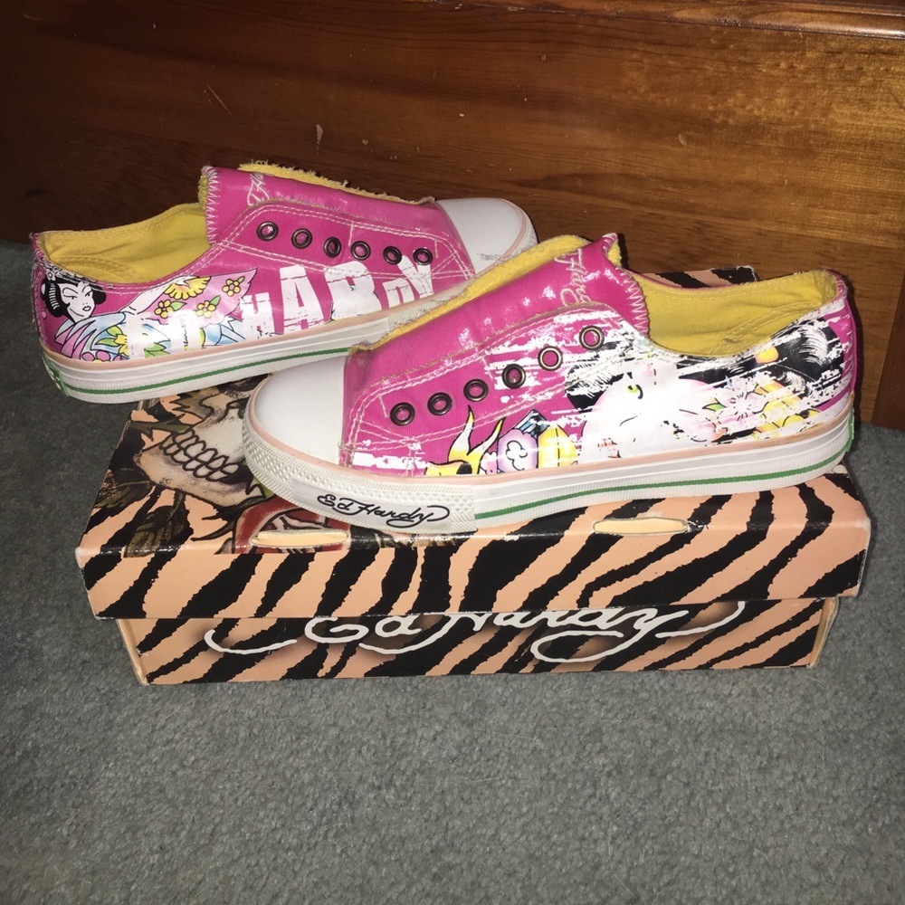 Ed Hardy pink sneakers