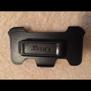Otter box clip