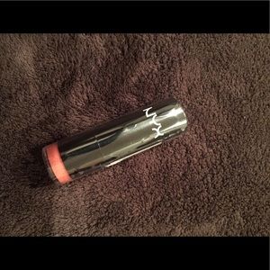 CLEARANCE NYX Round Lipstick in Margarita