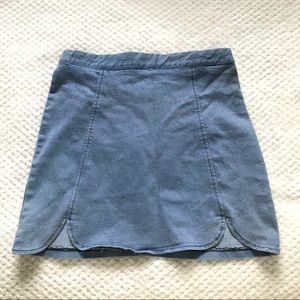 Brandy Melville Raquel Skirt