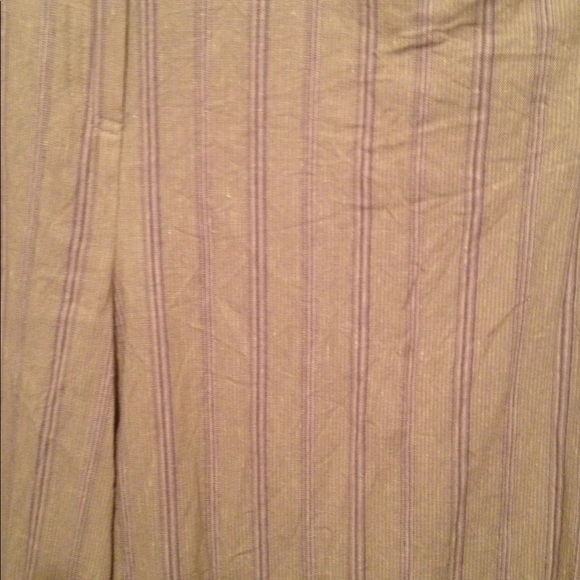 Capris - Picture 3 of 3