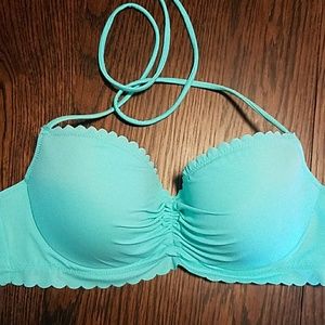 Victoria's Secret getaway swim top 34C