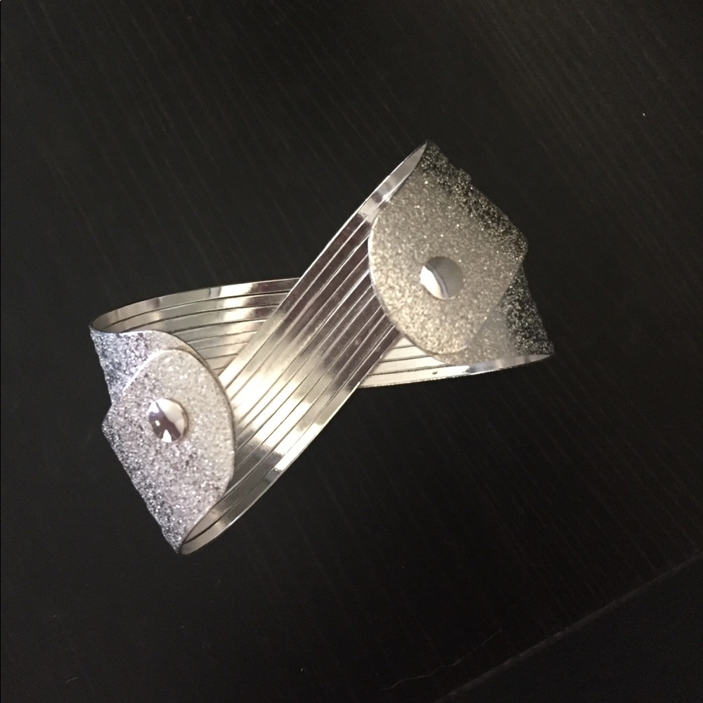 Express bracelet - Picture 2 of 3