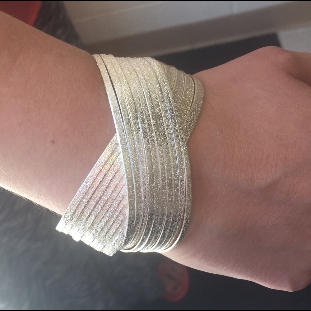 Express bracelet - Picture 3 of 3