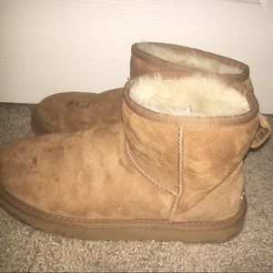 UGG Australia short boots (chestnut color)