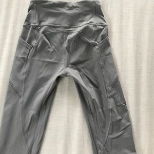 Lululemon ALL THE RIGHT PLACES CROP II