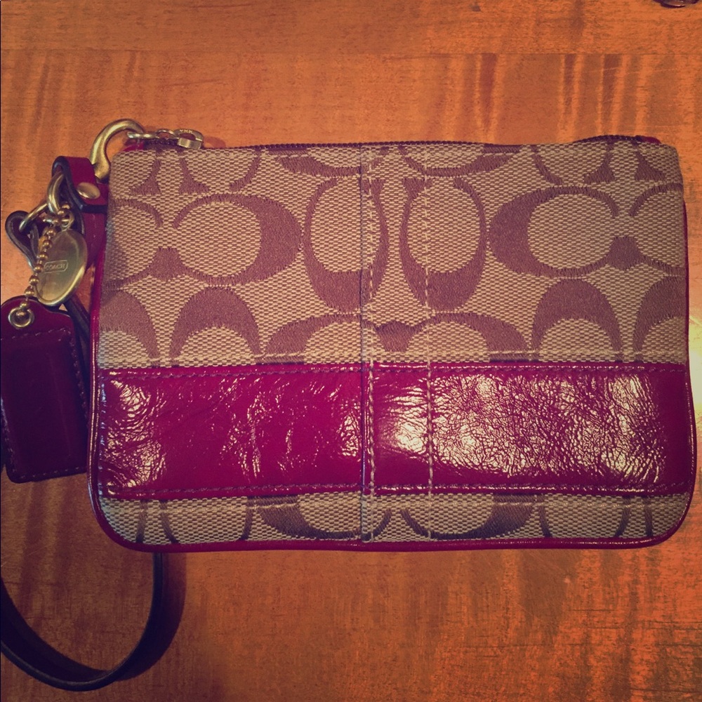 Wristlet