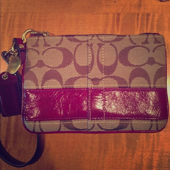 Wristlet - Picture 1 of 1