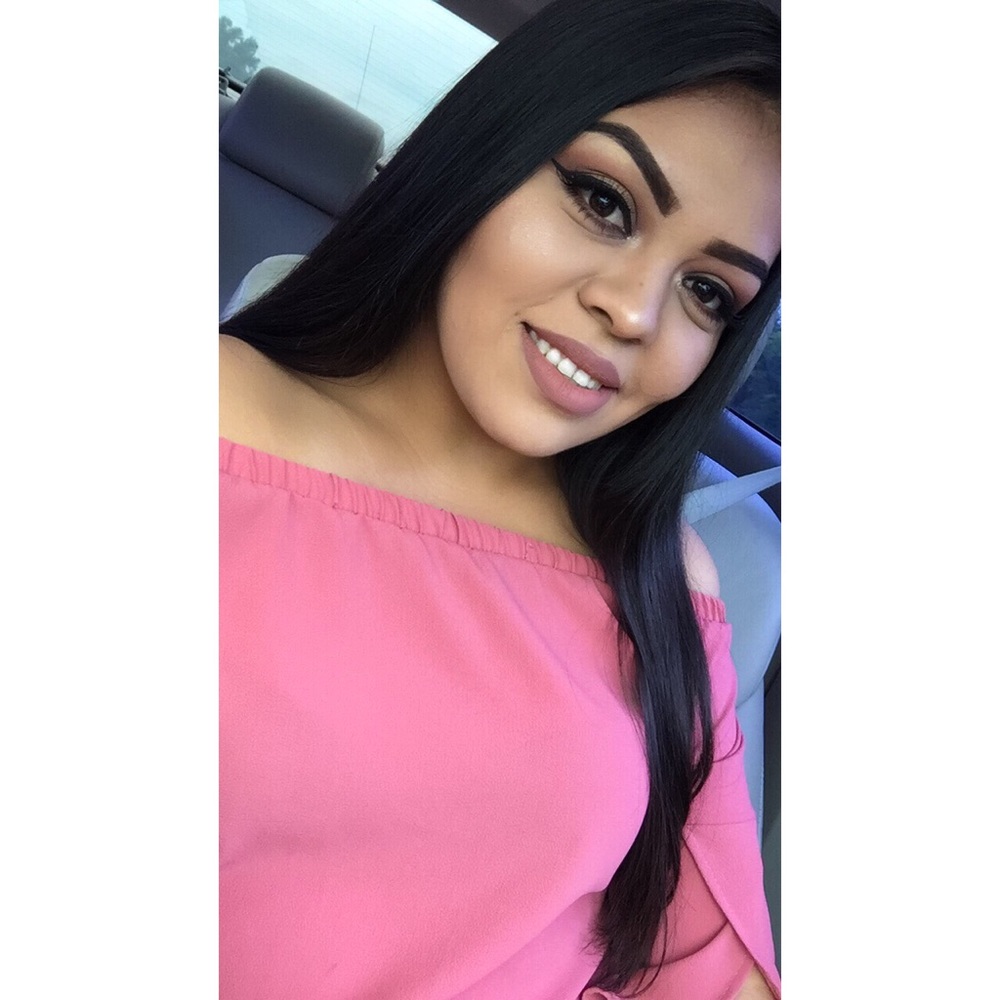 Meet your Posher, Andrea