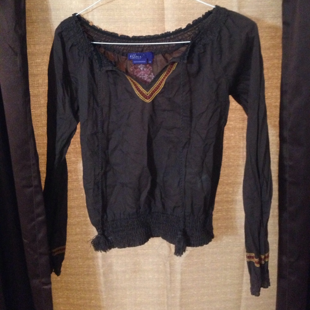 🍂 Boho chic peasant style top
