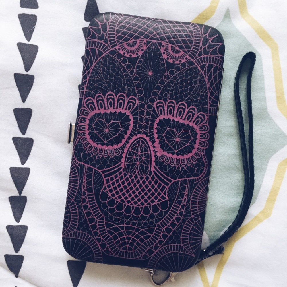 Skull Wallet/phone case