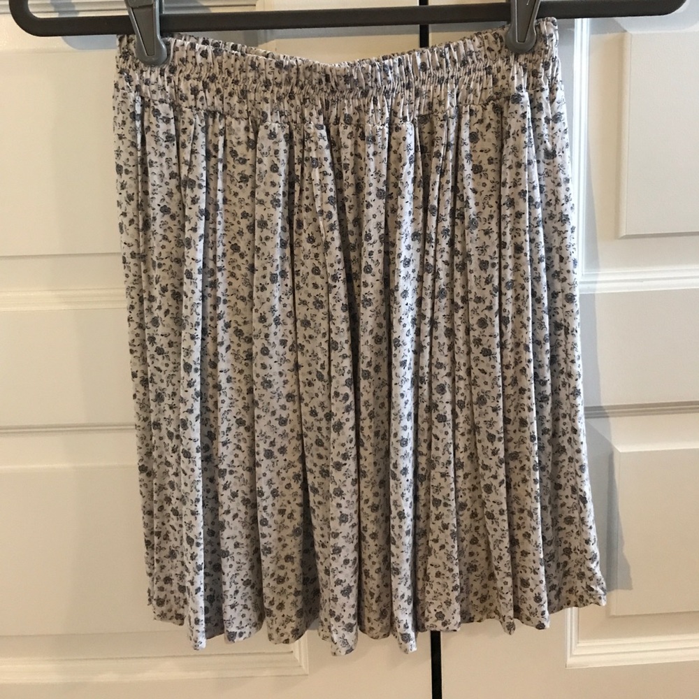 Brandy Melville Cream Floral Skirt
