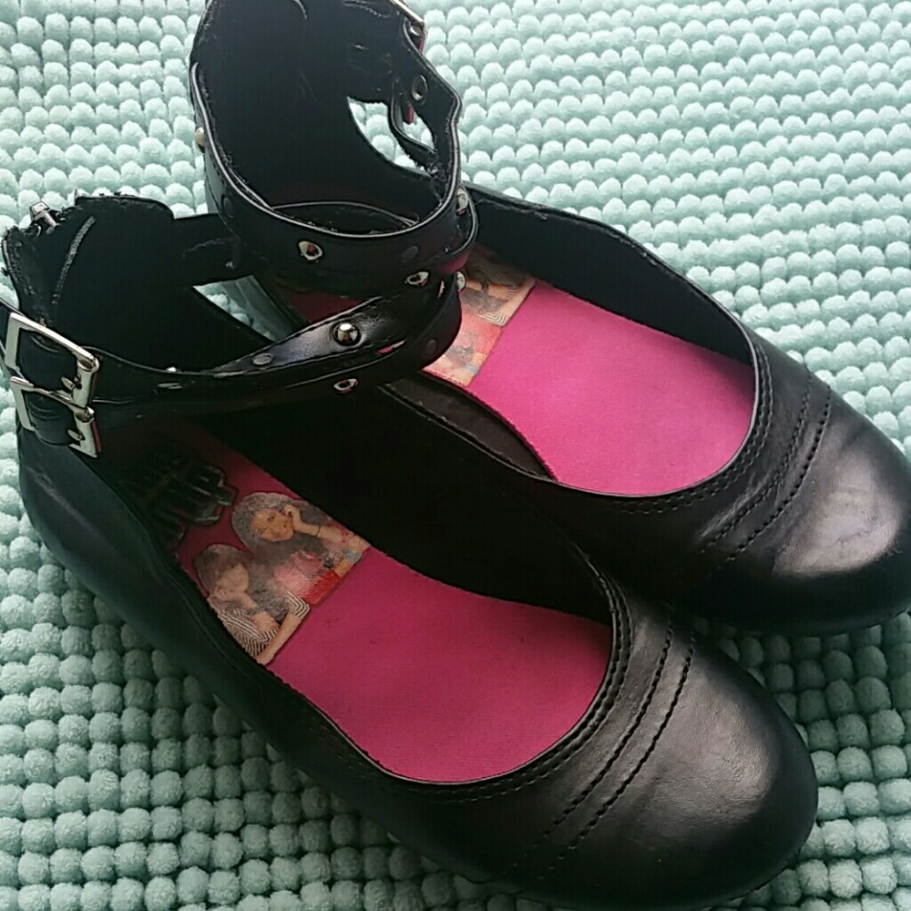 CLEARANCE 💥💢    Girls  dress  shoes