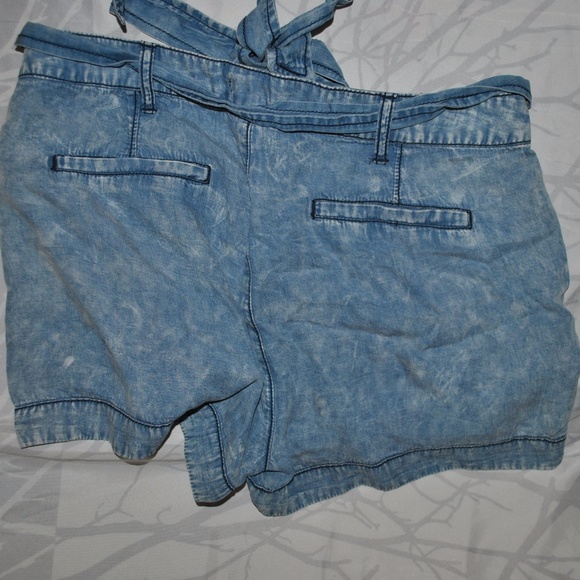 Aqua Chambray Acid Wash Tie Waist Shorts - Picture 8 of 8