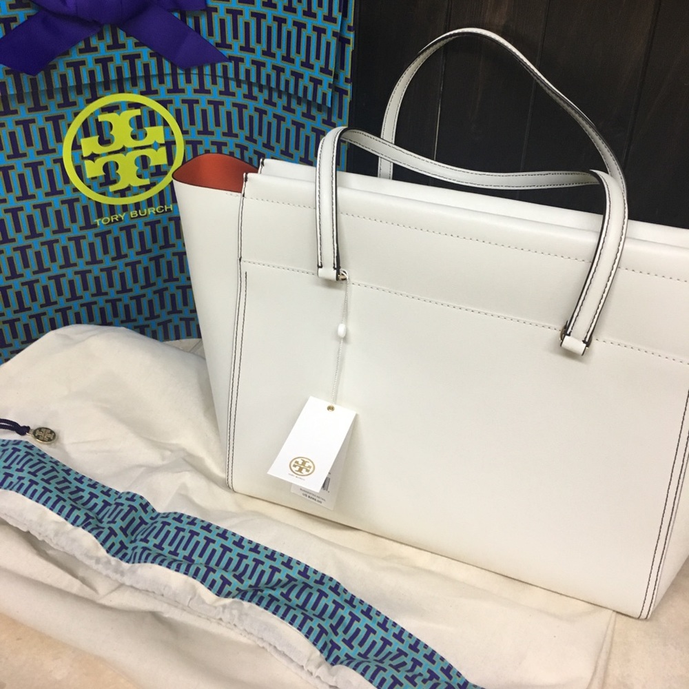 Perfect Tory Burch white tote bag 🌸NWT🌸