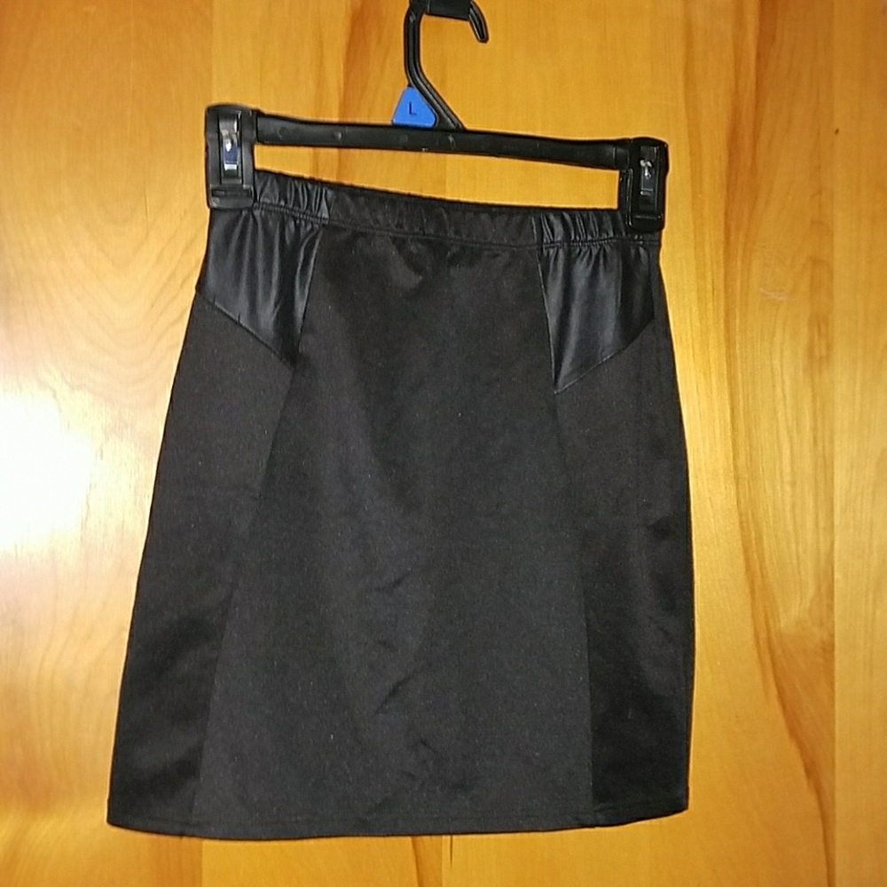 Black skirt