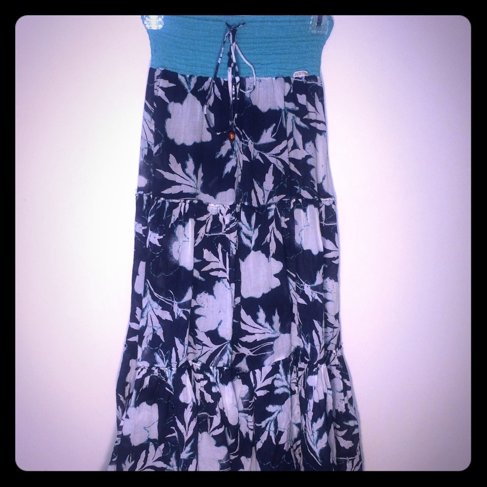 Hollister blue/white floral bohemian maxi skirt