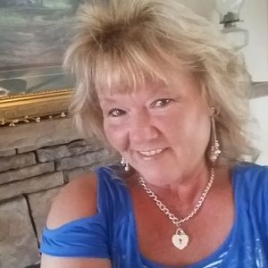 Meet your Posher, Linda