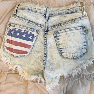 USA High Waisted Shorts