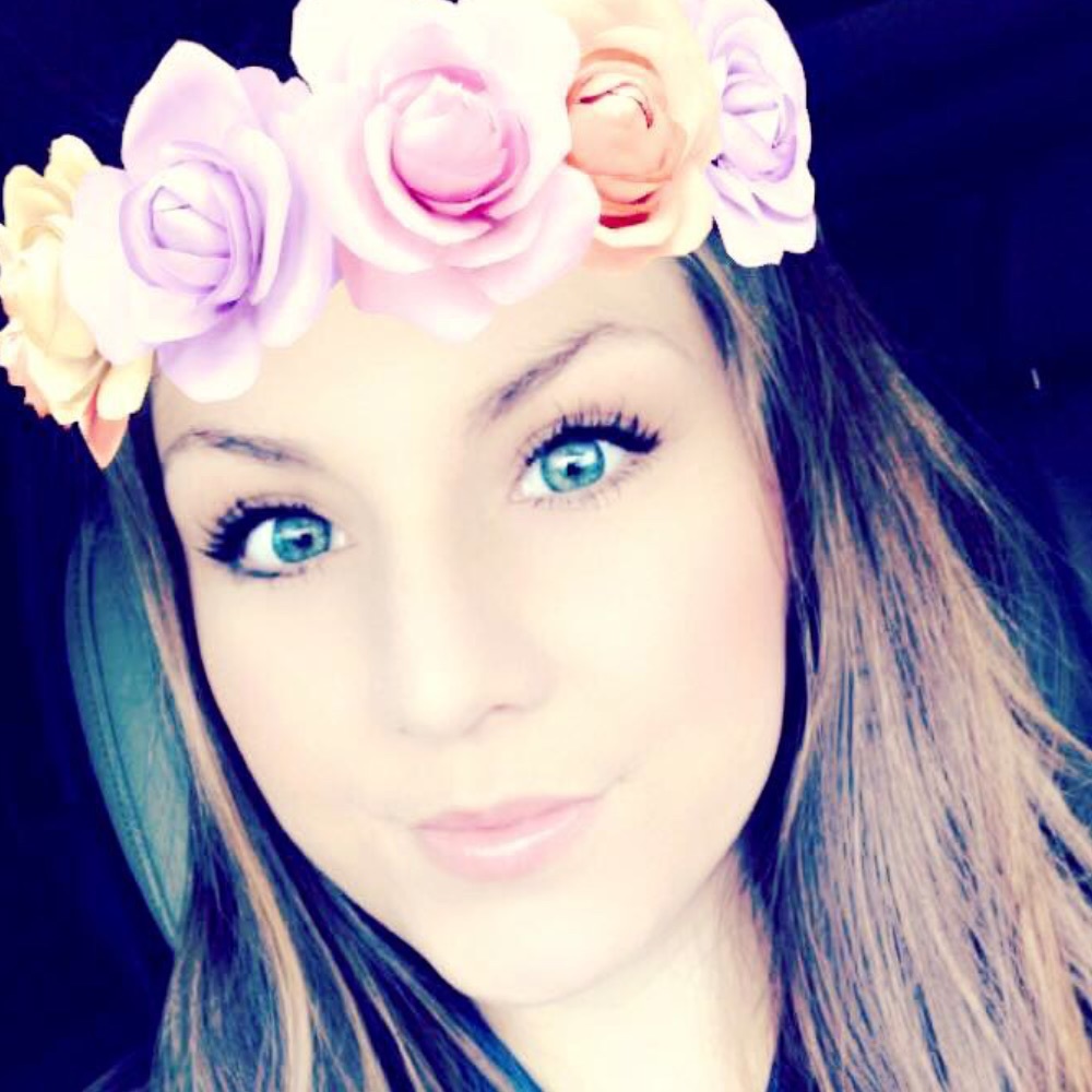 Meet your Posher, Victoria