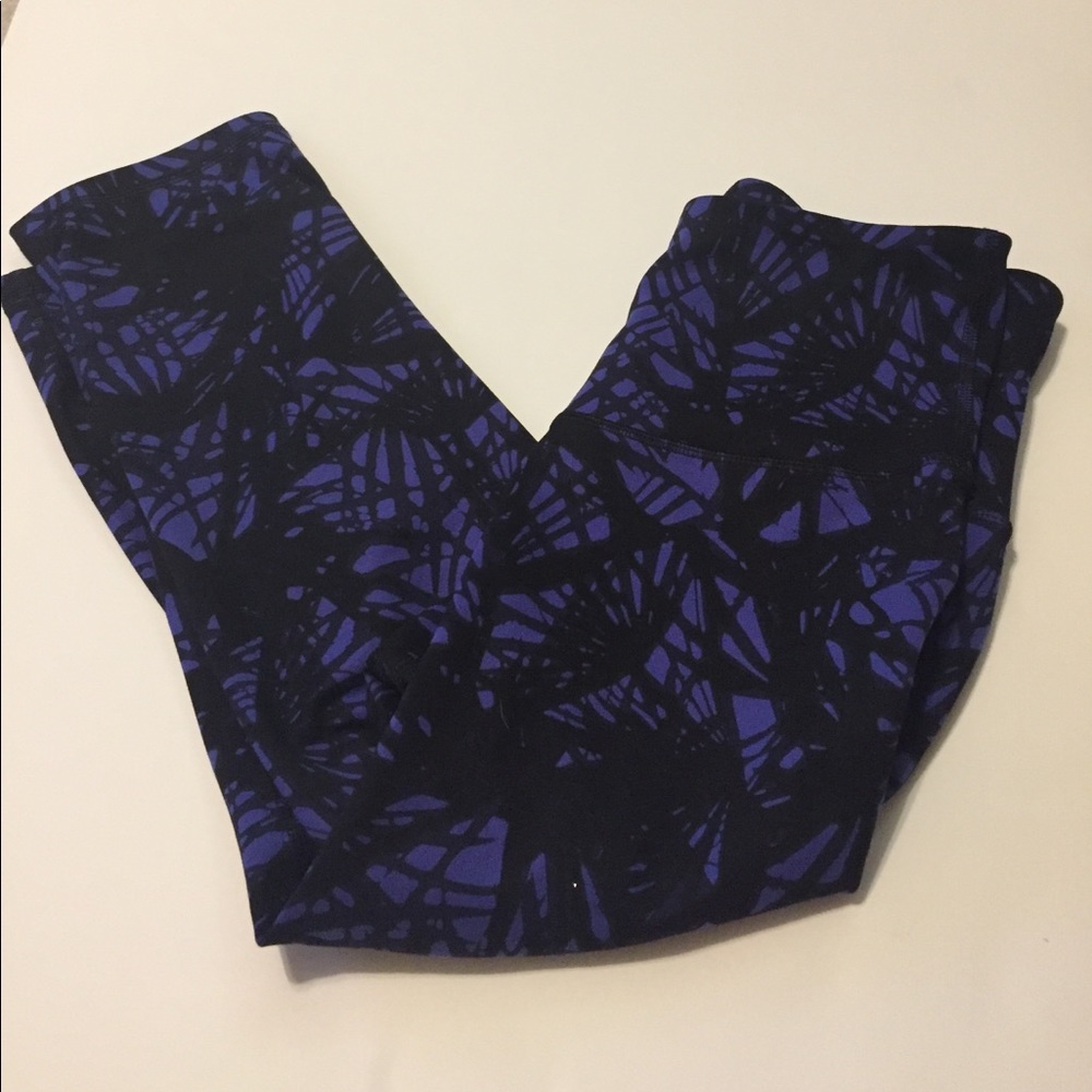 Old Navy Active - Picture 2 of 4