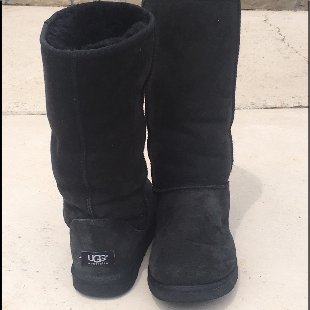Black Tall Ugg Boots
