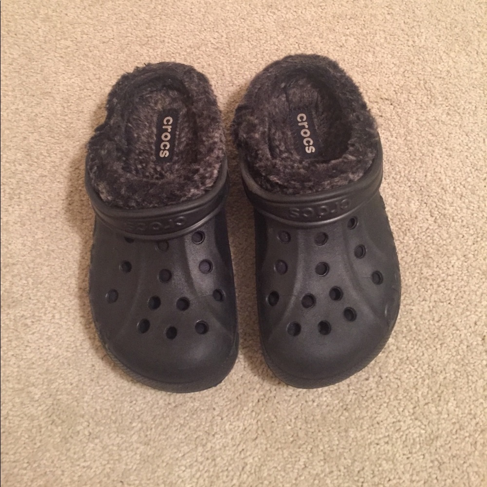 Black Crocs with fur lining