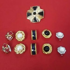 Earnings, Brooch