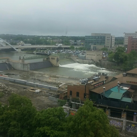 Meet your Posher, Barbara - Picture 1 of 1